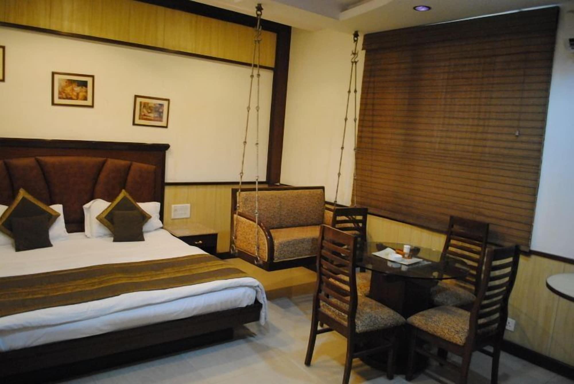 Hotel Baba Deluxe Near New Delhi Railway Station And City Center -By Rcg Hotels Exterior photo