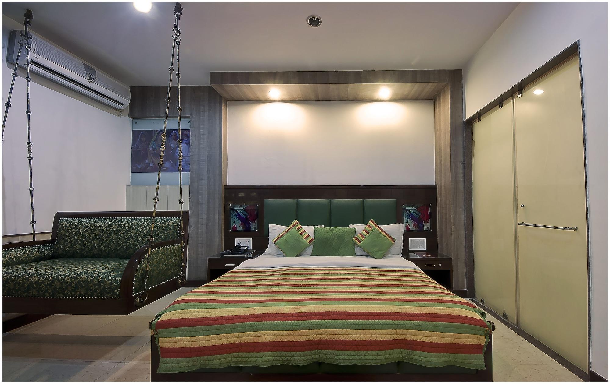 Hotel Baba Deluxe Near New Delhi Railway Station And City Center -By Rcg Hotels Exterior photo